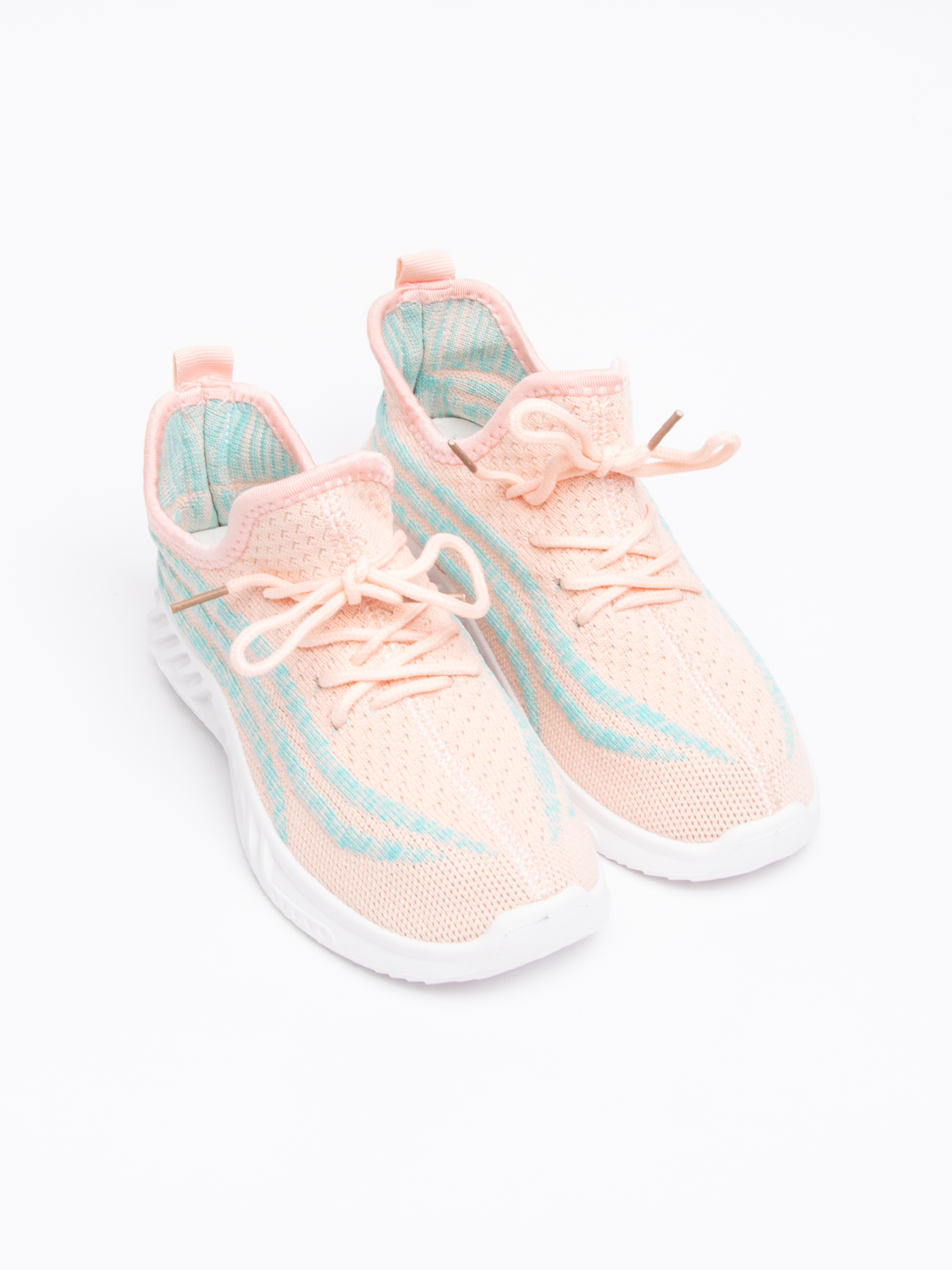 полуботинки школьные кроссовые